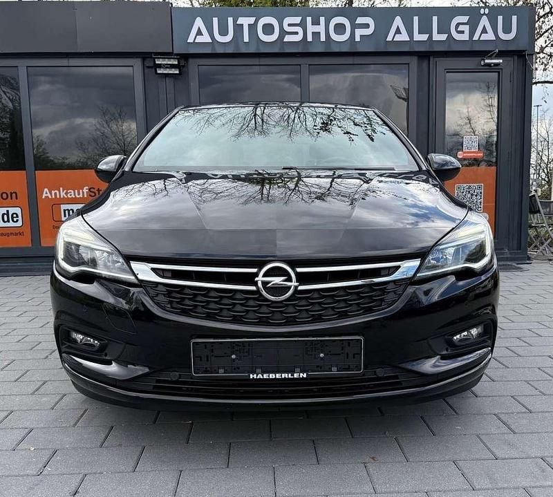 Second-hand Opel Astra Dynamic 150 CP (110 kW) 2019 Negru Berlinǎ