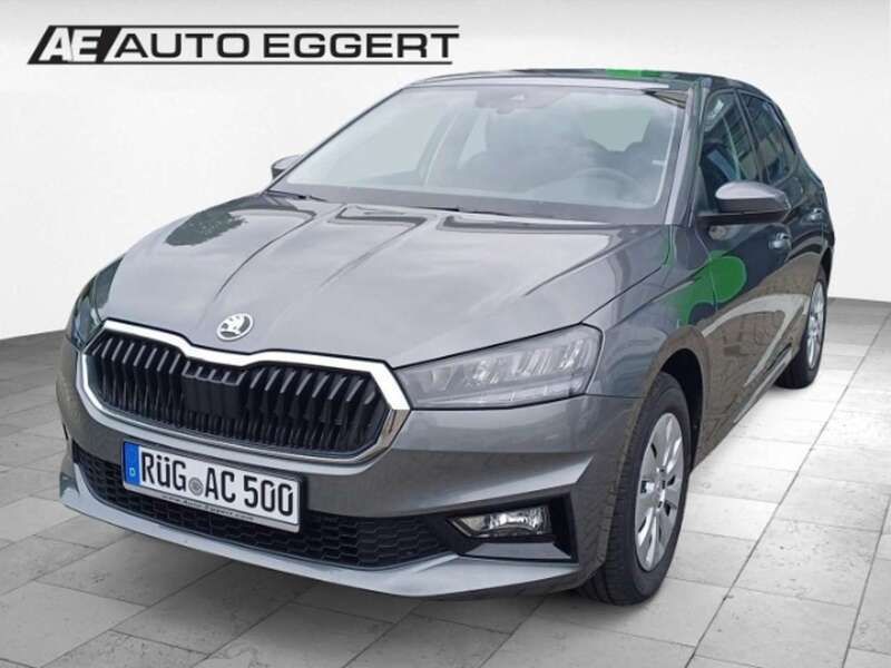 Graphitegrau metallic Gebraucht 2025 Skoda Fabia Selection Kleinwagen | 19.490 € (Fairer Preis) - Bild 1/3