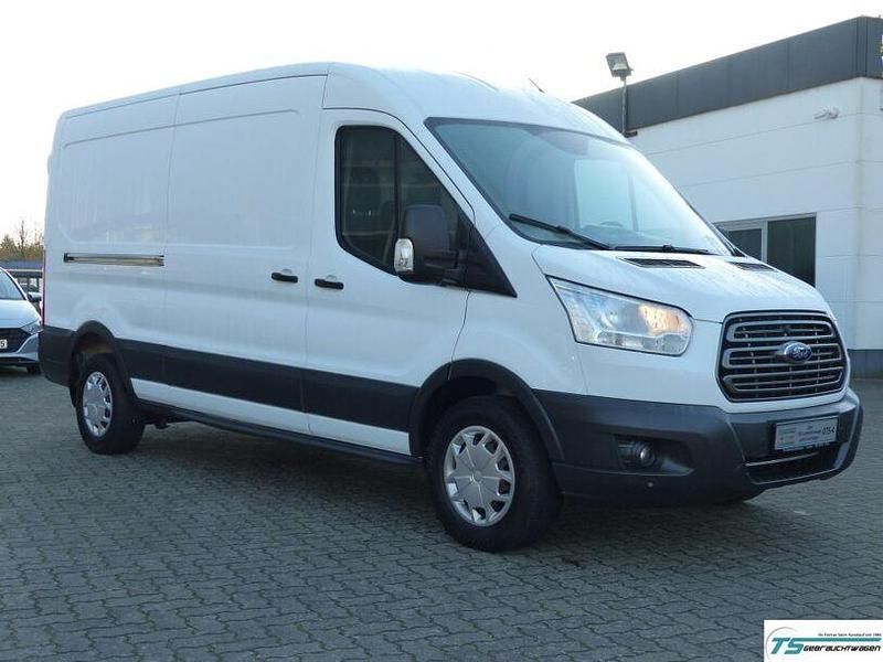 Gebraucht Ford Transit Trend 170 PS (125 kW) 2019 Weiß Limousine