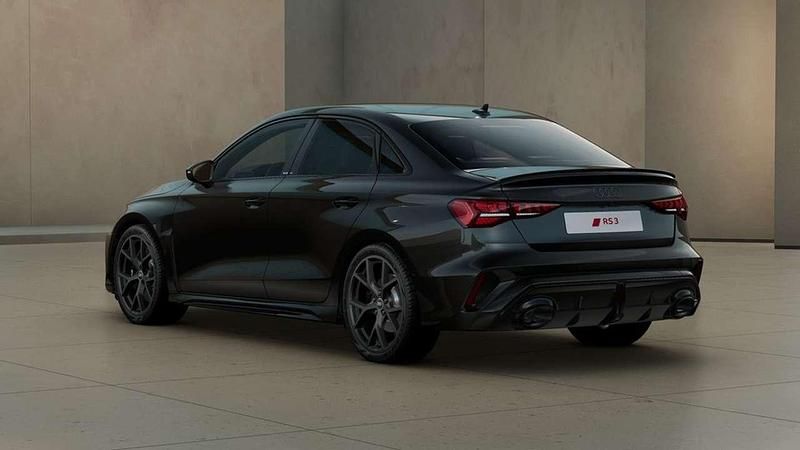 Neu Audi RS3 400 PS (294 kW) 2026 Mythosschwarz metallic Limousine