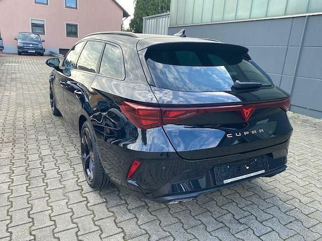 Gebraucht Cupra Leon 150 PS (110 kW) 2025 Schwarz Kombi