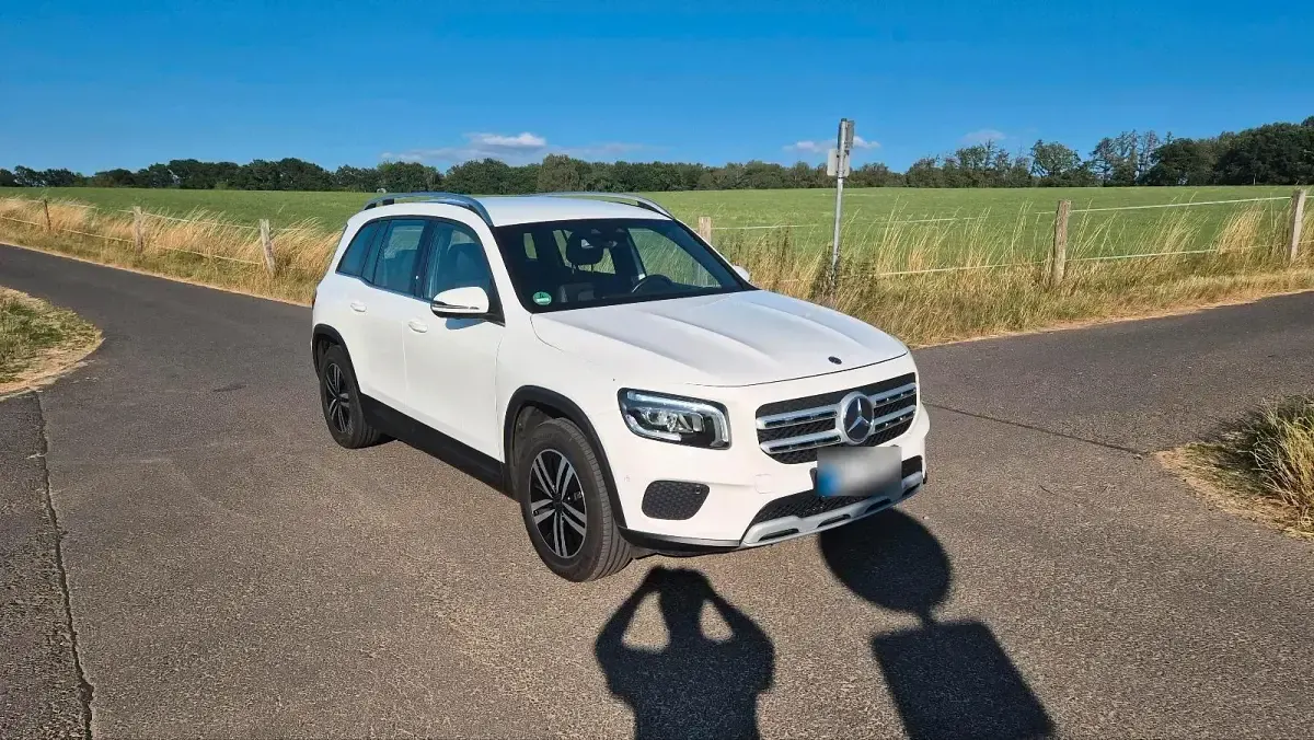 Gebraucht Mercedes GLB180 Style 116 PS (85 kW) 2020 Weiß SUV