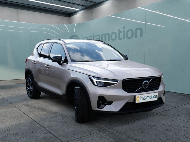 Gebraucht Volvo XC40 197 PS (144 kW) 2024 Beige SUV