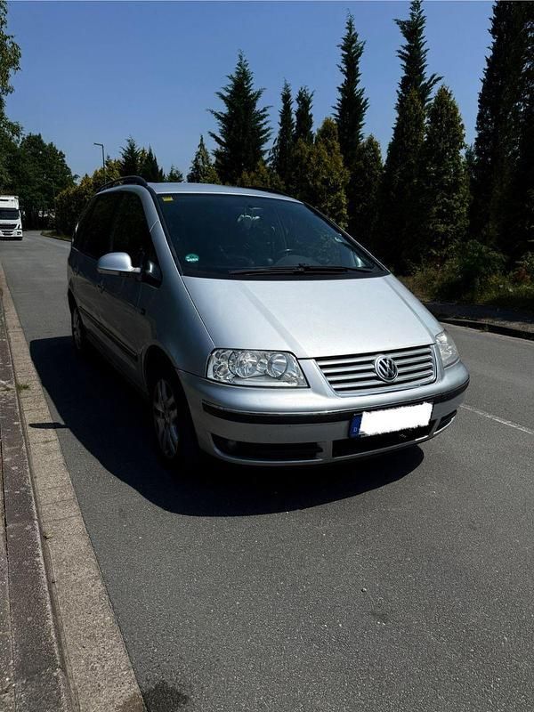 Silber Gebraucht 2009 VW Sharan United Van / Kleinbus | 4.800 € (Fairer Preis) - Bild 1/4