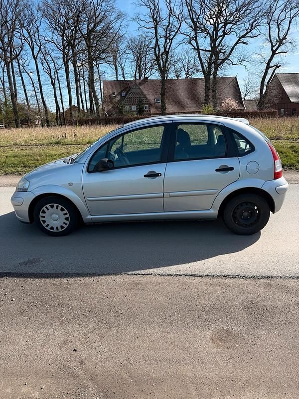Gebraucht Citroën C3 68 PS (50 kW) 2007 Silber Kleinwagen