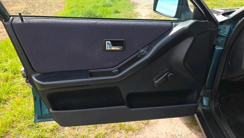 Second-hand Audi 80 75 CP (55 kW) 1992 Verde Berlinǎ