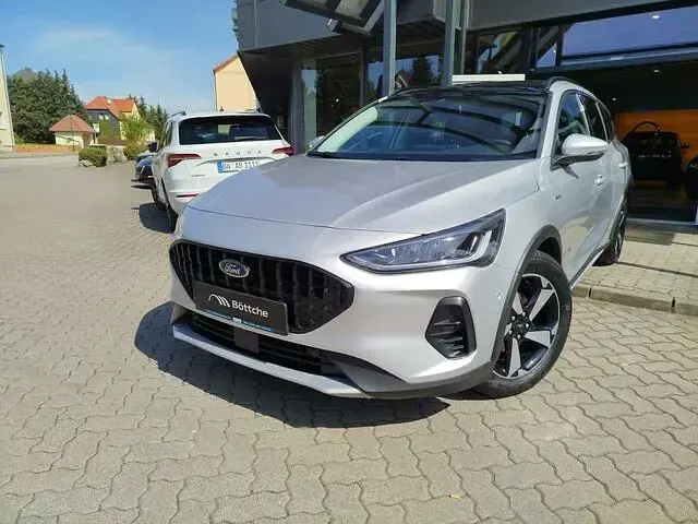 Gebraucht Ford Focus Active 155 PS (114 kW) 2024 Silber Kombi