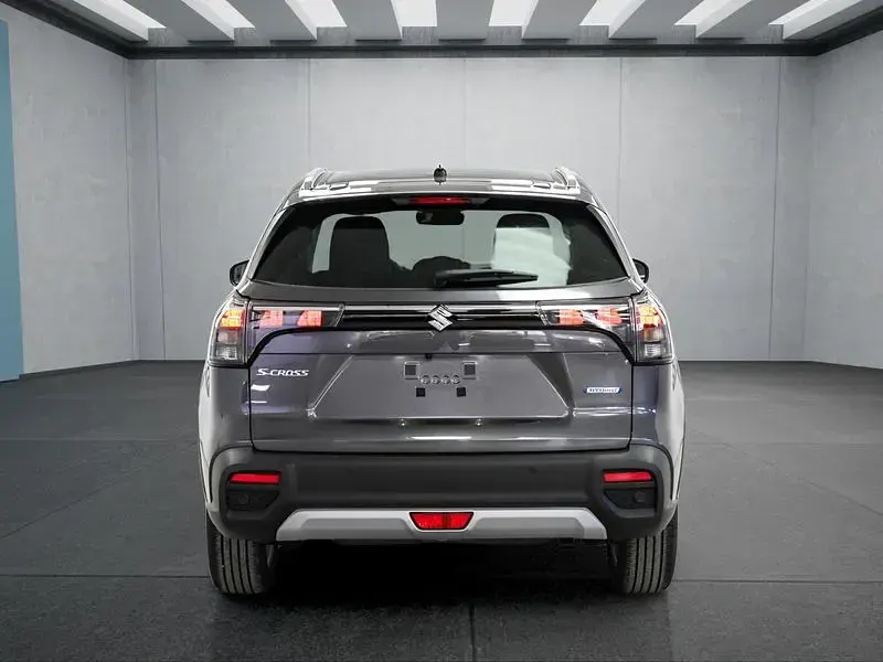 Neu Suzuki SX4 S-Cross GL 110 PS (80 kW) 2026 Grau SUV