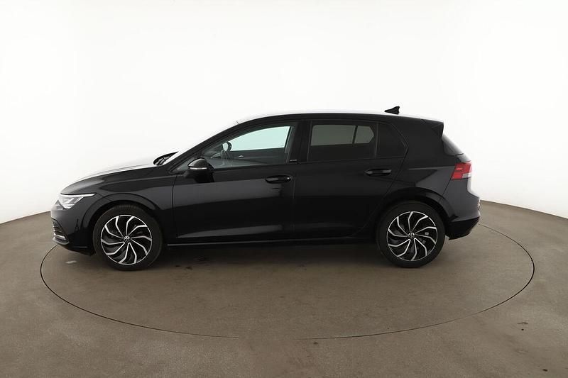 Gebraucht VW Golf VII Active 116 PS (85 kW) 2021 Schwarz Kleinwagen