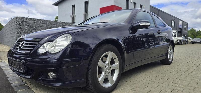 Gebraucht 2005 Mercedes C200 | 1.990 € (Guter Preis) - Bild 1/4