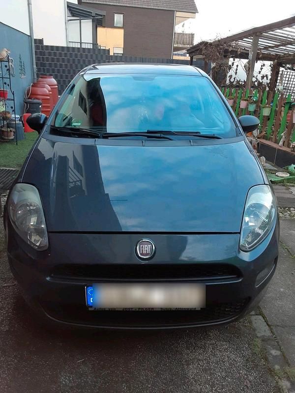 Gebraucht Fiat Punto 95 PS (69 kW) 2012 Kleinwagen