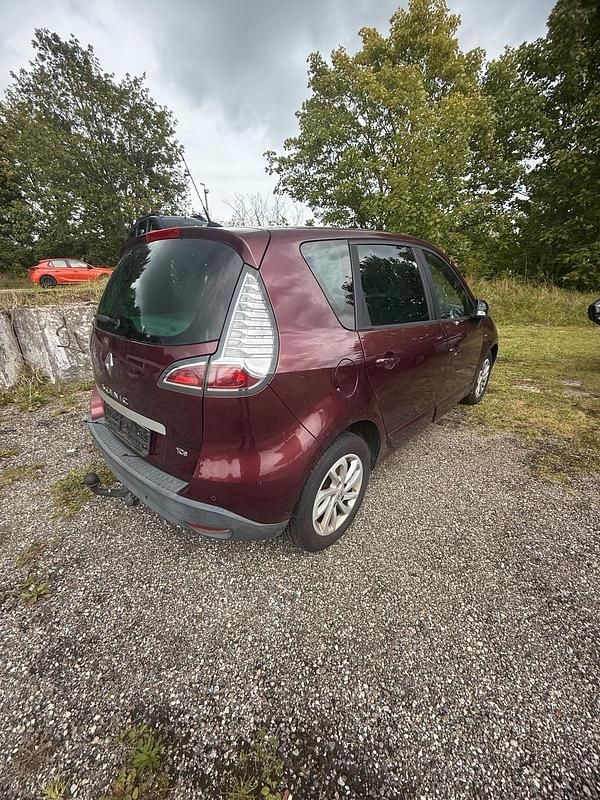 Gebraucht 2015 Renault Scénic III Van / Kleinbus | 2.700 € (Superpreis) - Bild 1/4