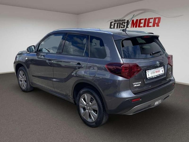 Gebraucht Suzuki Vitara Comfort 129 PS (94 kW) 2025 Titan dark gray SUV