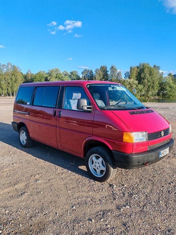 Gebraucht VW T4 77 PS (56 kW) 1991 Rot Van