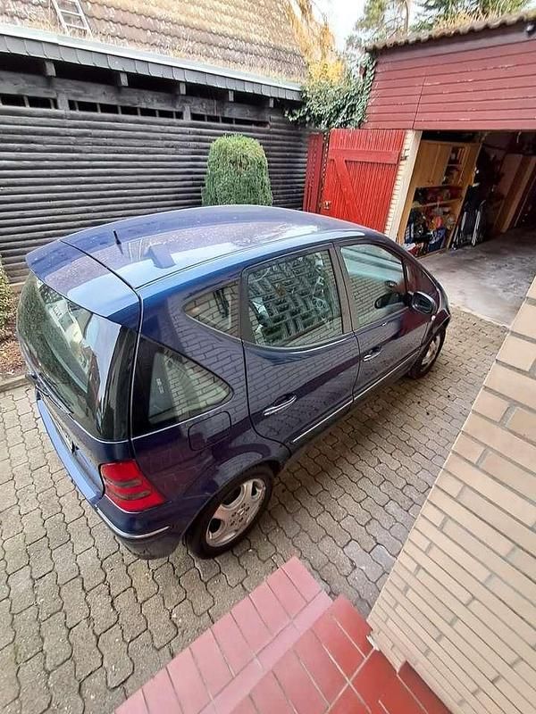 Gebraucht Mercedes A160 Classic 102 PS (75 kW) 2003 Blau Limousine