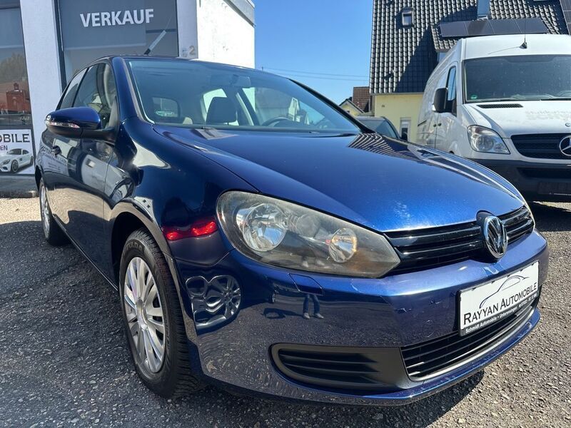 Blau Gebraucht 2009 VW Golf VI Trendline Limousine | 4.999 € (Superpreis) - Bild 1/4