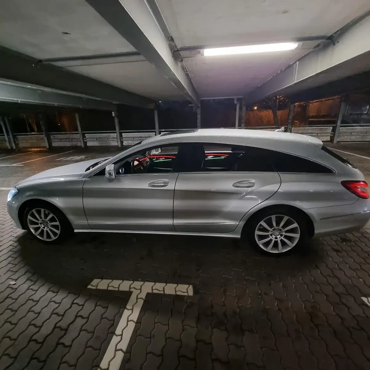 Gebraucht Mercedes CLS250 Shooting Brake 204 PS (150 kW) 2016 Silber Kombi