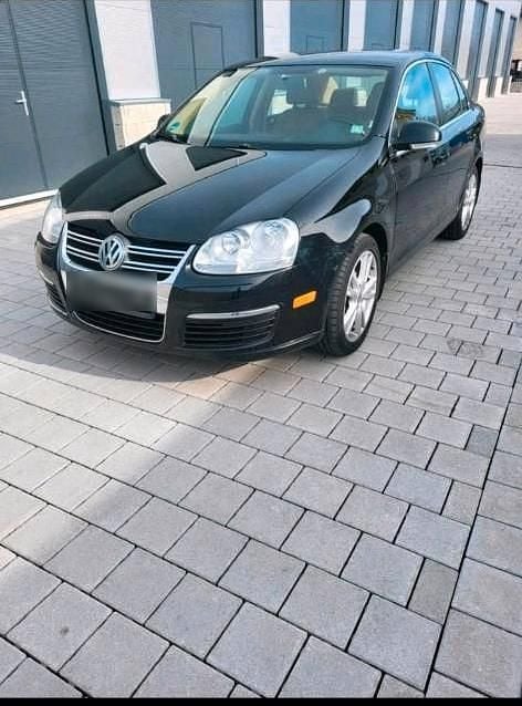 Gebraucht VW Jetta 140 PS (102 kW) 2008 Schwarz Limousine