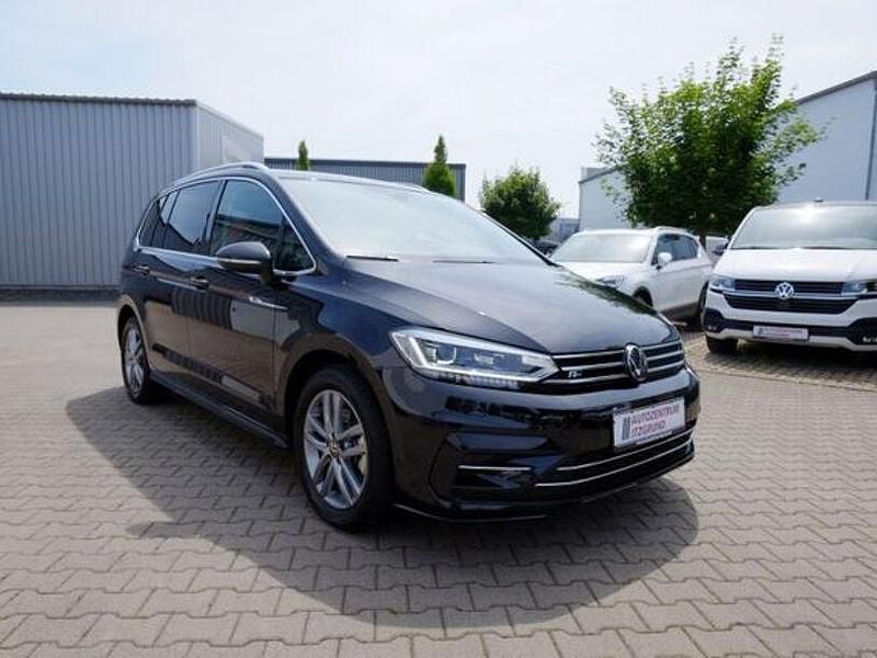 Andere Gebraucht 2024 VW Touran R-line Van / Kleinbus | 34.999 € (Fairer Preis) - Bild 1/4