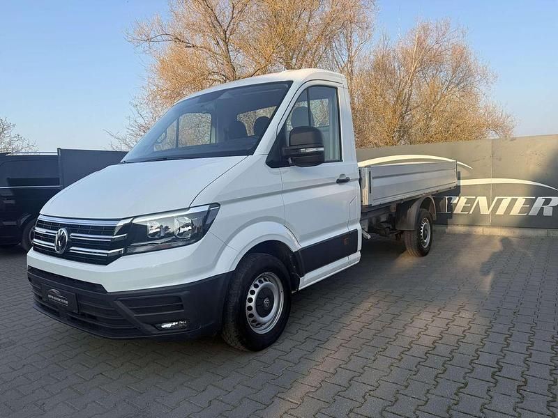 Gebraucht VW Crafter Trendline 140 PS (102 kW) 2018 Candyweiß Van