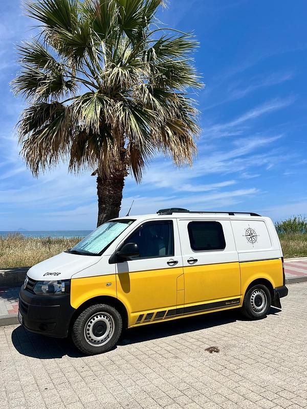 Gebraucht VW Transporter 84 PS (61 kW) 2010 Gelb Van