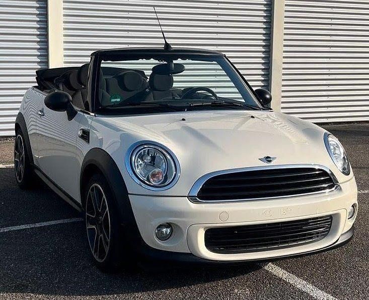 Gebraucht Mini Cooper Cabriolet 98 PS (72 kW) 2012 Weiß Cabrio