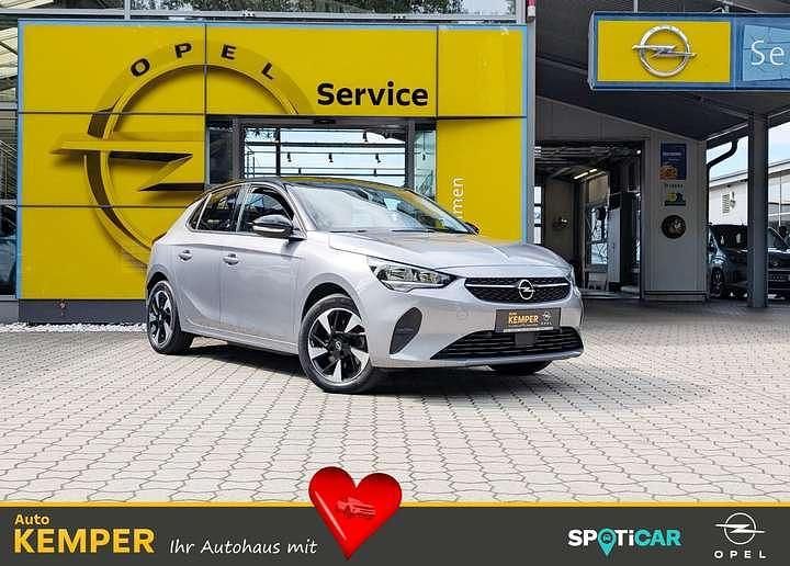 Grau Gebraucht 2021 Opel Corsa-e Edition Kleinwagen | 15.350 € (Etwas zu teuer) - Bild 1/4