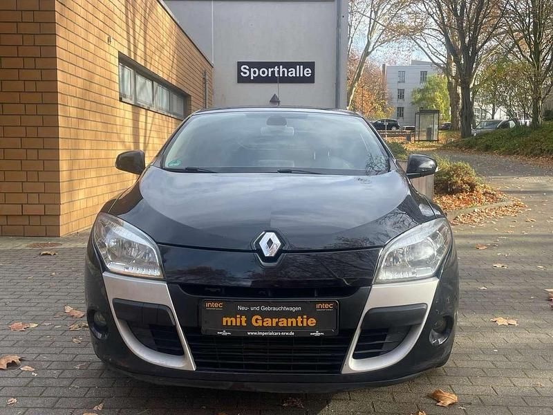 Brugt Renault Mégane Coupé Dynamique 131 HK (96 kW) 2011 Sort Coupe