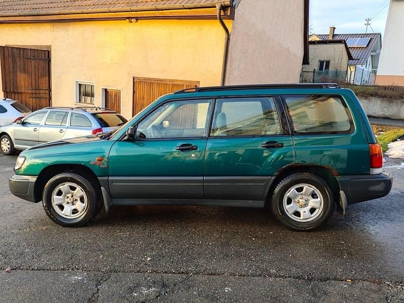 Gebraucht Subaru Forester 122 PS (89 kW) 1999 Grün SUV