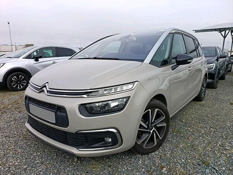 Beige Gebraucht 2022 Citroën C4 SpaceTourer Shine Van / Kleinbus | 15.113 € (Fairer Preis) - Bild 1/4