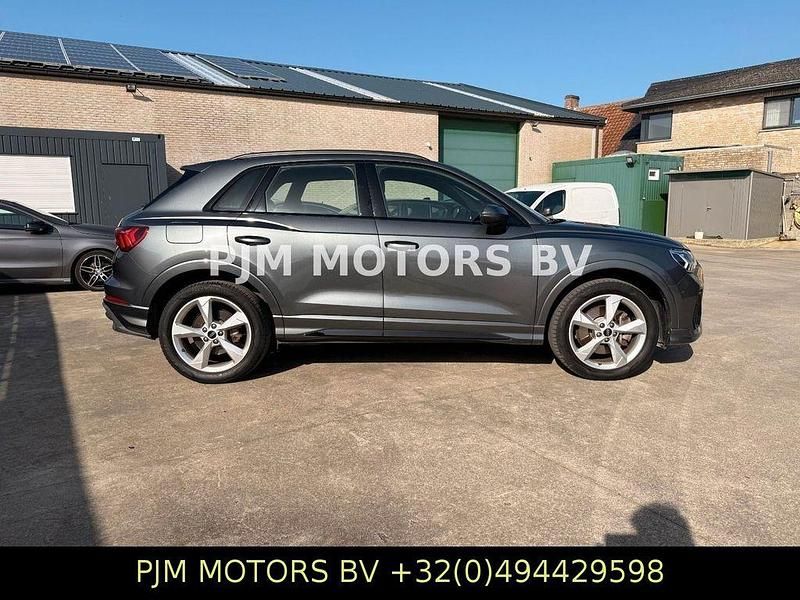 Gebraucht Audi Q3 S-Line 150 PS (110 kW) 2022 Grau SUV