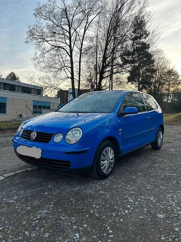 Gebraucht VW Polo 75 PS (55 kW) 2005 Blau Kleinwagen
