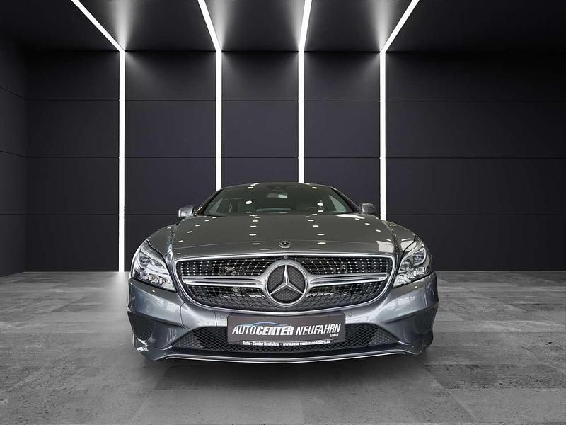 Gebraucht Mercedes CLS250 204 PS (150 kW) 2016 Grau Kombi