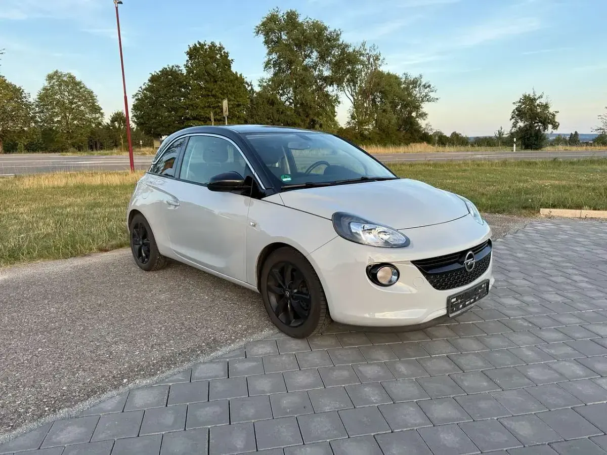 Gebraucht Opel Adam Unlimited 87 PS (63 kW) 2016 Greyhood (427a)/stardust grey Kleinwagen
