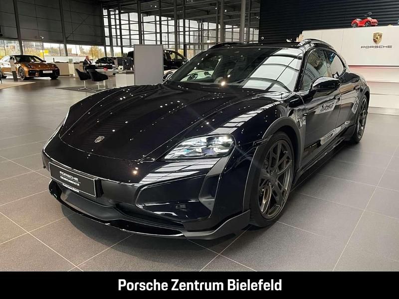 Tiefschwarzmetallic Gebraucht 2025 Porsche Taycan Turbo Limousine | 199.970 € - Bild 1/4
