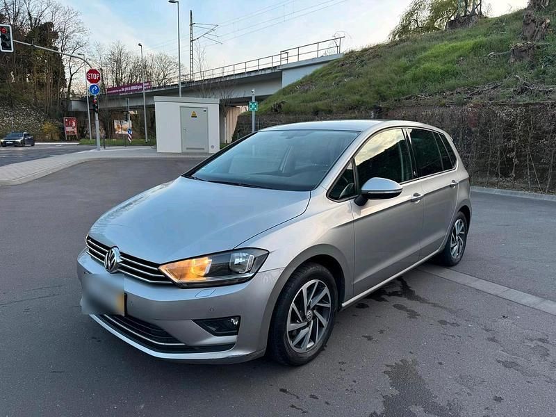 Gebraucht VW Golf VII 125 PS (91 kW) 2017 Grau Kleinwagen