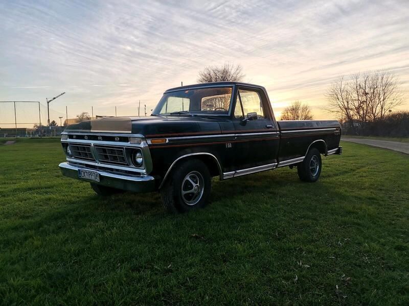 Schwarz Gebraucht 1976 Ford F-150 XLT Abholung | 16.950 € - Bild 1/4