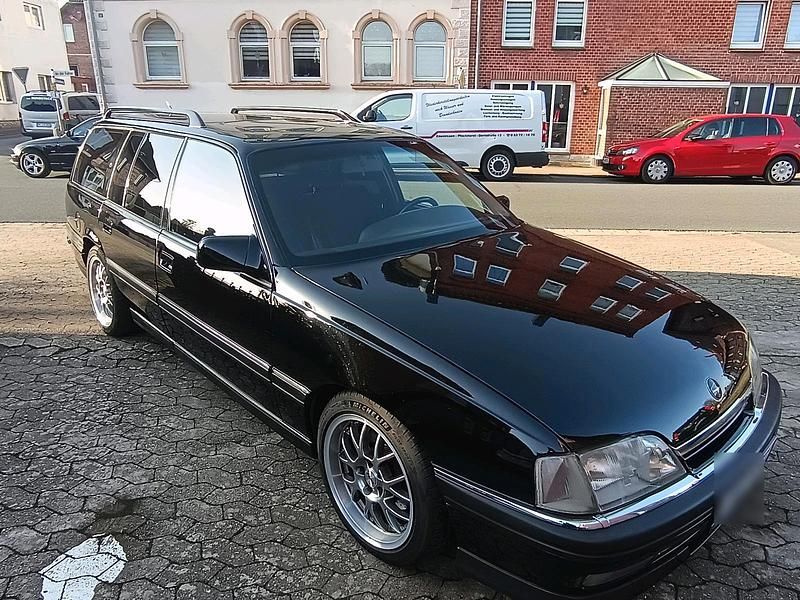 Gebraucht Opel Omega 1992 Schwarz Kombi