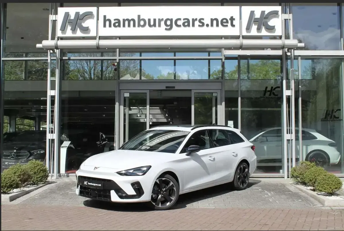 Neu Cupra Leon 150 PS (110 kW) 2026 Im konfigurator wählbar Kombi