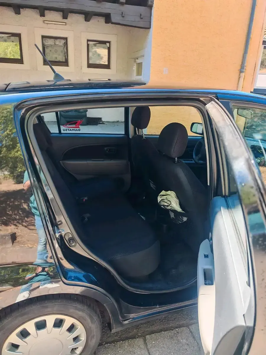 Gebraucht Daihatsu Sirion 76 PS (55 kW) 2005 Schwarz Kleinwagen