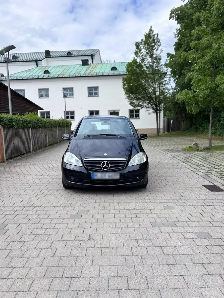 Gebraucht Mercedes A170 116 PS (85 kW) 2009 Schwarz Kleinwagen