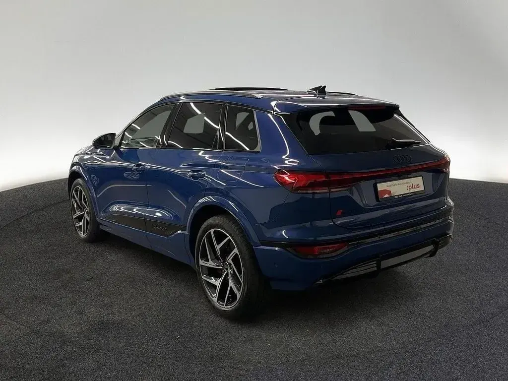 Gebraucht Audi SQ6 e-tron Edition .1 359 kW (489 PS) 2024 Ascariblau metallic SUV