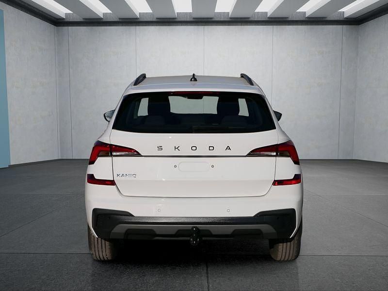 Neu Skoda Kamiq 150 PS (110 kW) 2026 Schwarz SUV