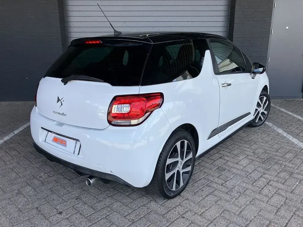 Gebraucht Citroën DS3 Chic 68 PS (50 kW) 2012 Weiß