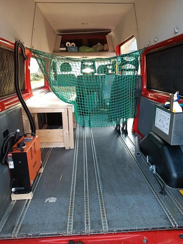 Gebraucht Ford Transit 100 PS (73 kW) 2013 Rot Van / Kleinbus