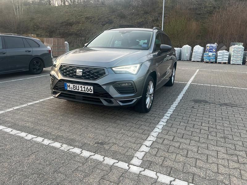 Gebraucht Seat Ateca FR 150 PS (110 kW) 2023 Grau SUV