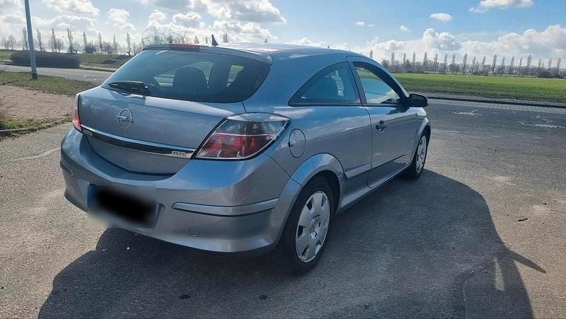 Gebraucht Opel Astra 90 PS (66 kW) 2005 Blau Kleinwagen