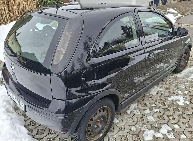 Gebraucht Opel Corsa Edition 60 PS (44 kW) 2005 Limousine