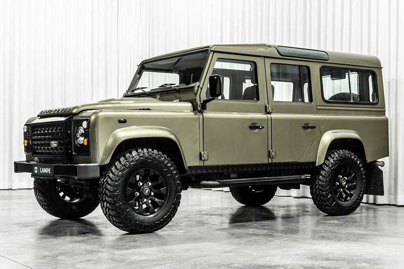 Gebraucht Land Rover Defender 122 PS (89 kW) 2009 Grün SUV