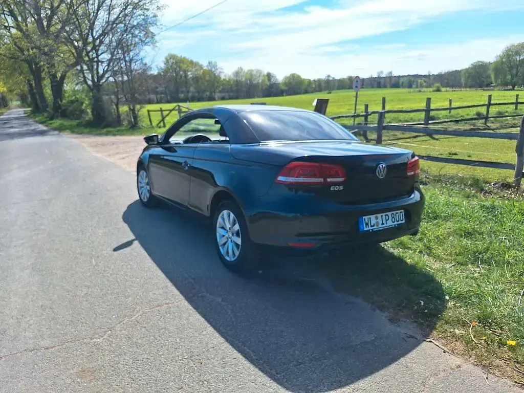 Brugt VW Eos 122 HK (89 kW) 2012 Sort Cabriolet